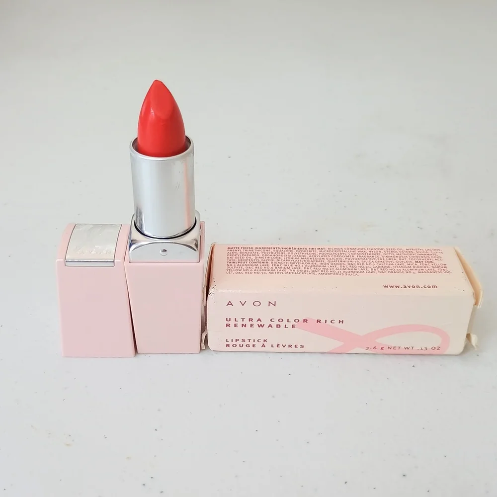 NOS 2001 Avon Breast Cancer Ultra Color Rich Renewable Lipstick Strength
